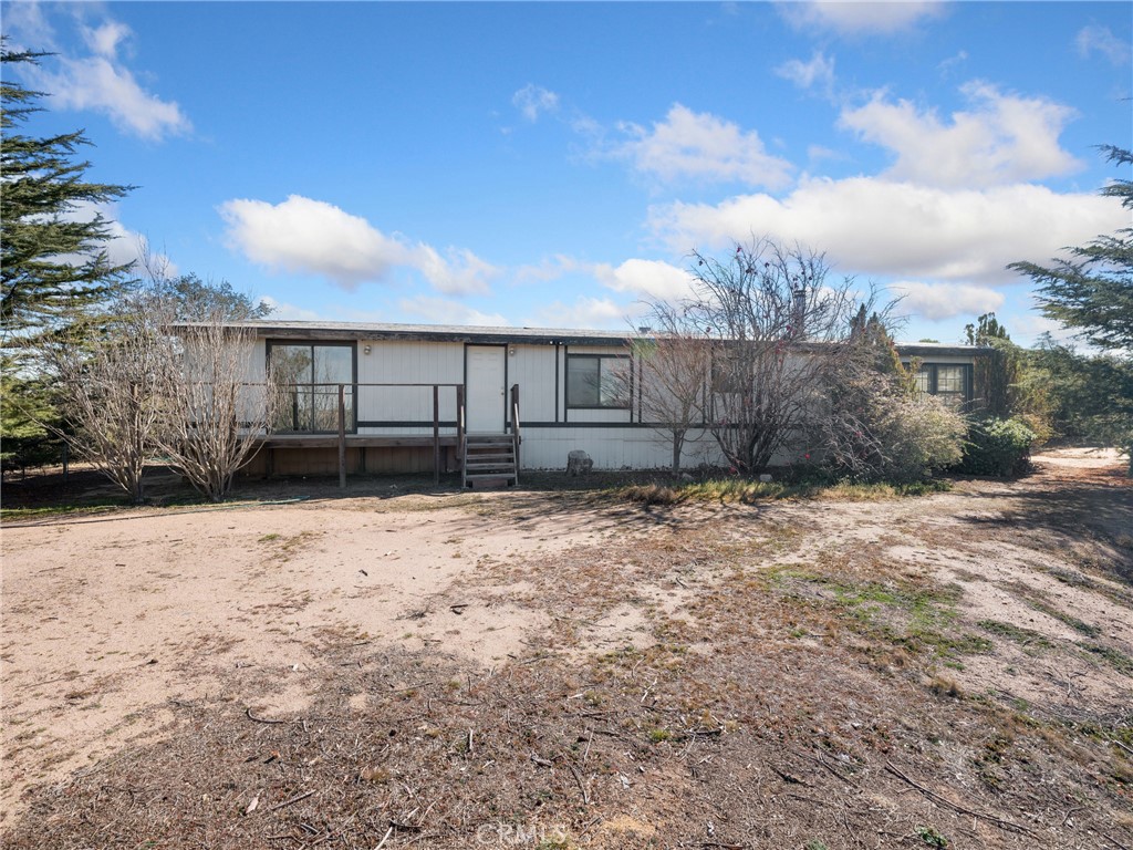 10960 Duxbury Road Property Photo 1