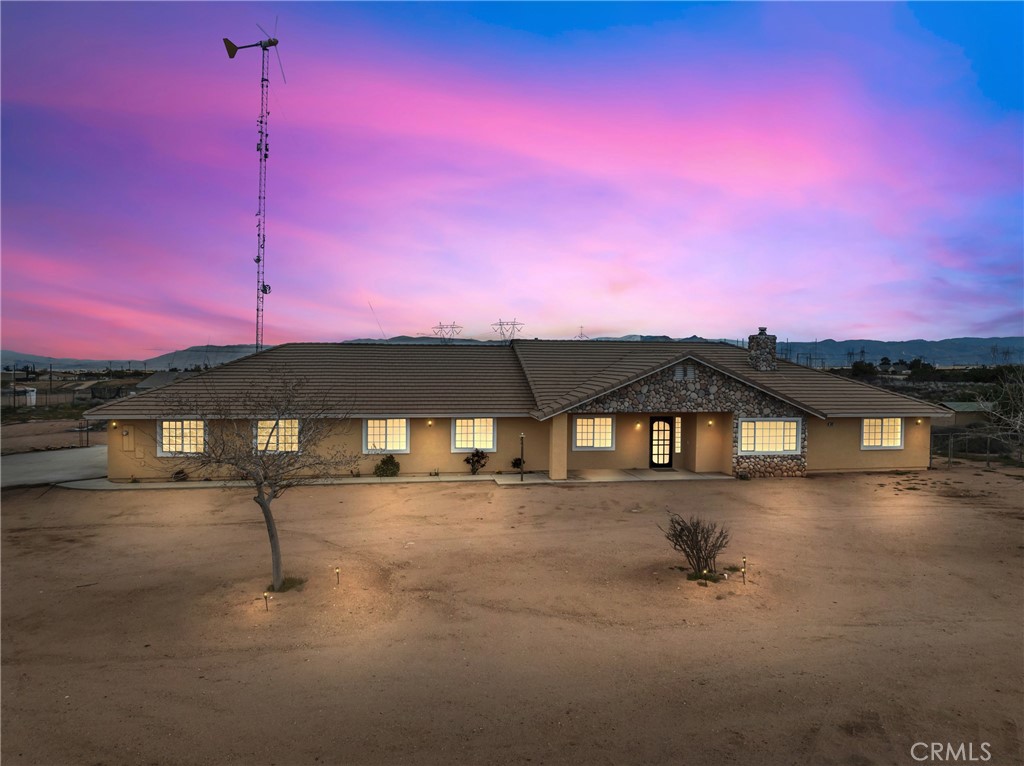 6625 Coyote Trail Property Photo 1