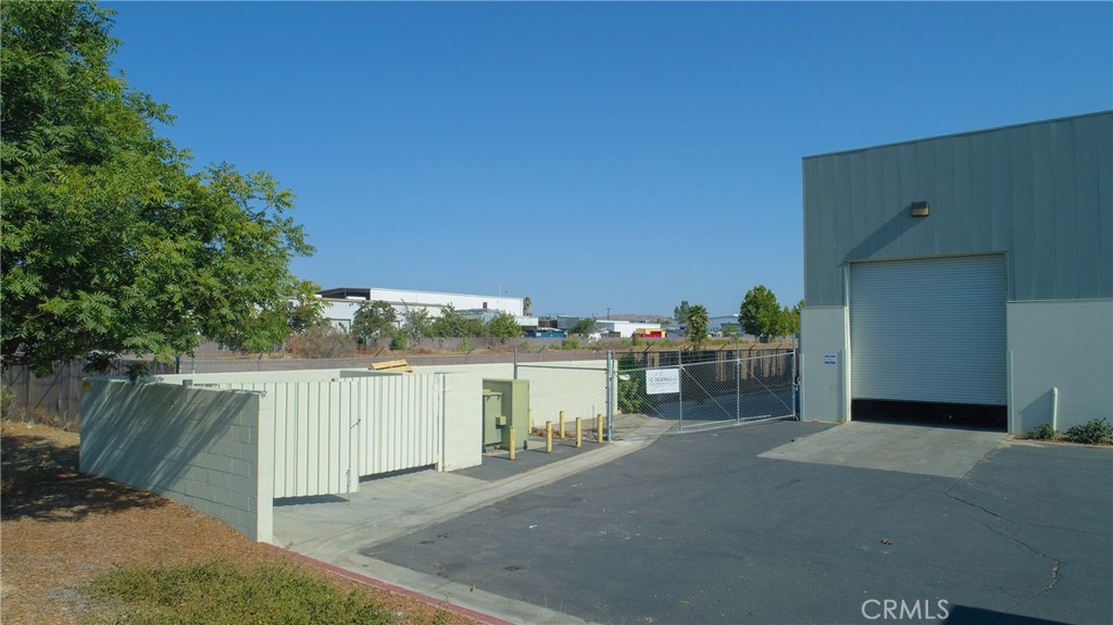 328 Malbert Street A Property Photo 7