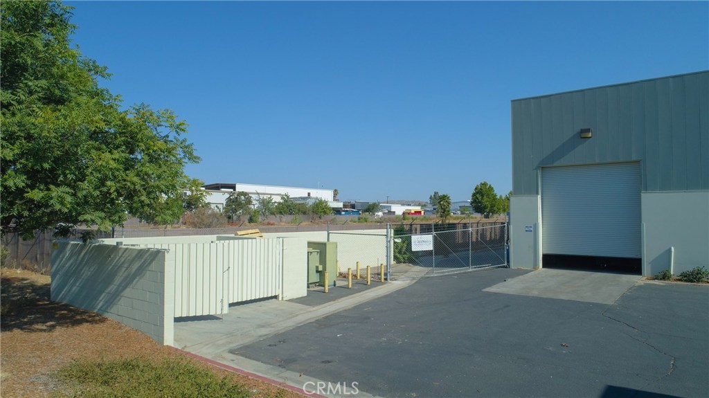 328 Malbert Street A Property Photo 8