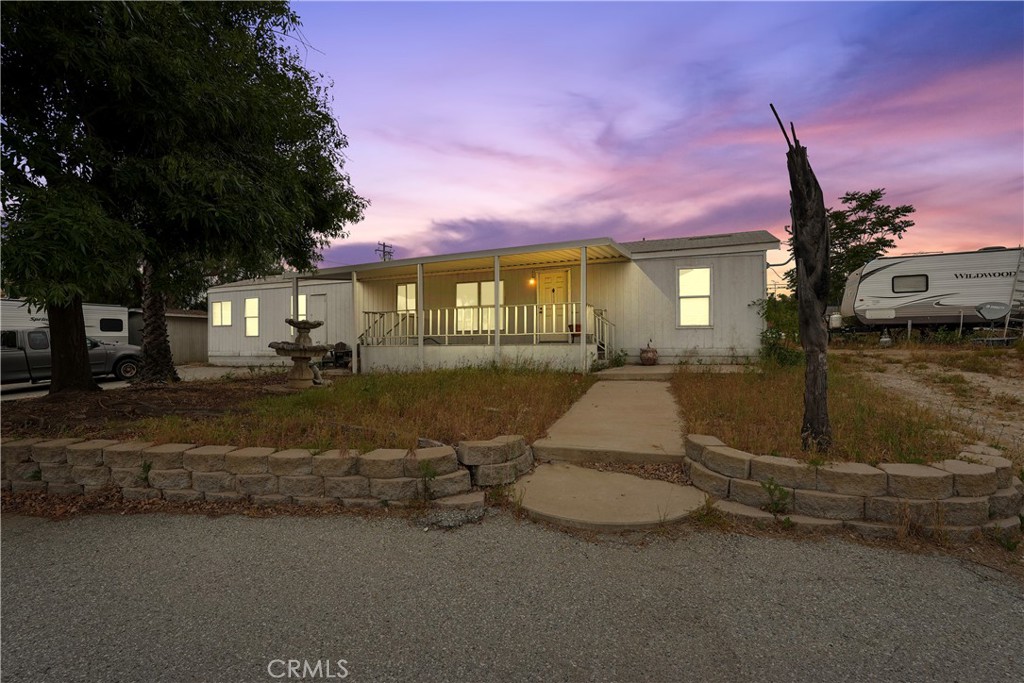 18420 Decker Road Property Photo 1