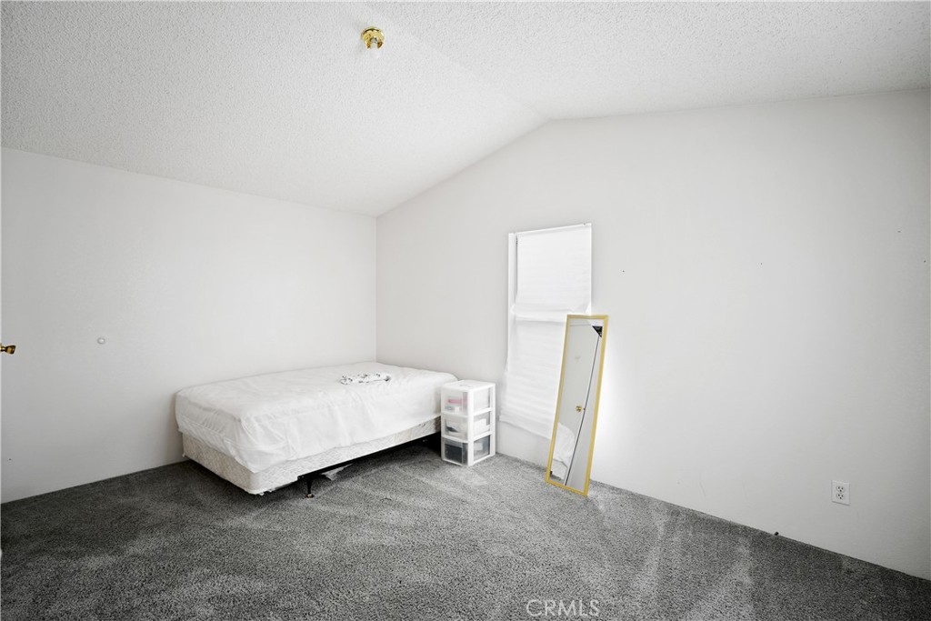18420 Decker Road Property Photo 11