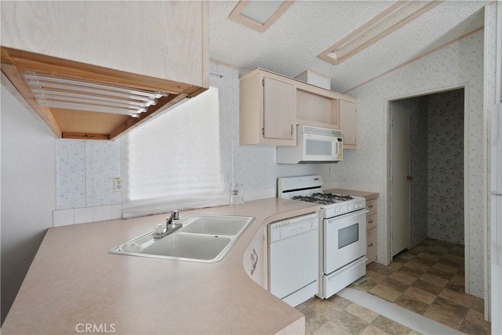 18420 Decker Road Property Photo 17