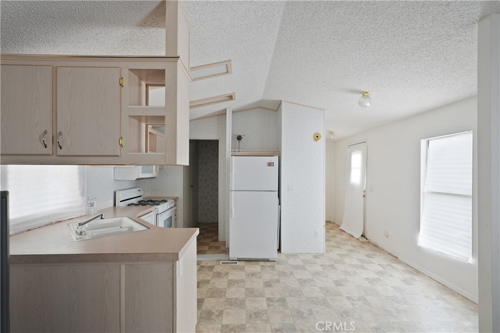 18420 Decker Road Property Photo 19