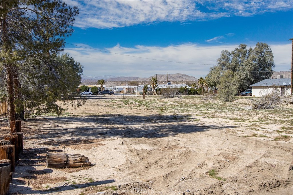 6394 Mountain View Street Property Photo 4