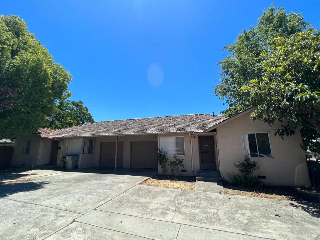 926 Princess Anne Drive Property Photo 1