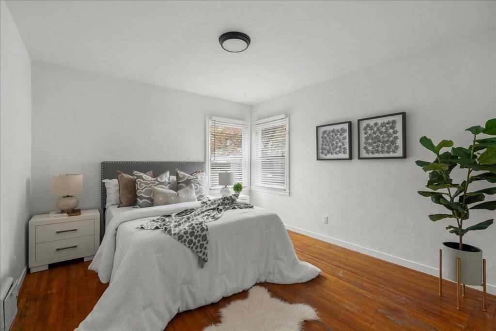 35 Montgomery Street Property Photo 15