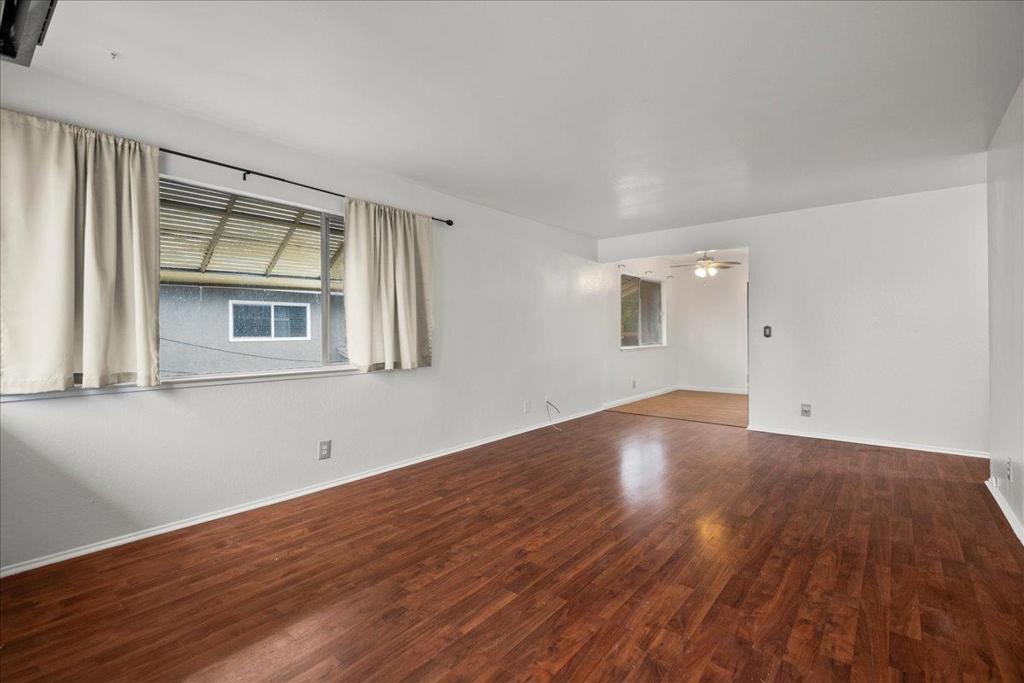 35 Montgomery Street Property Photo 20