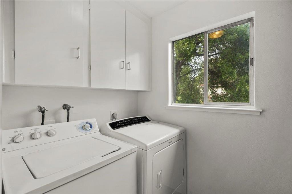 35 Montgomery Street Property Photo 25