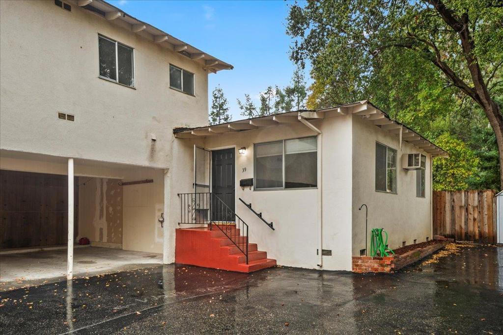 35 Montgomery Street Property Photo 29