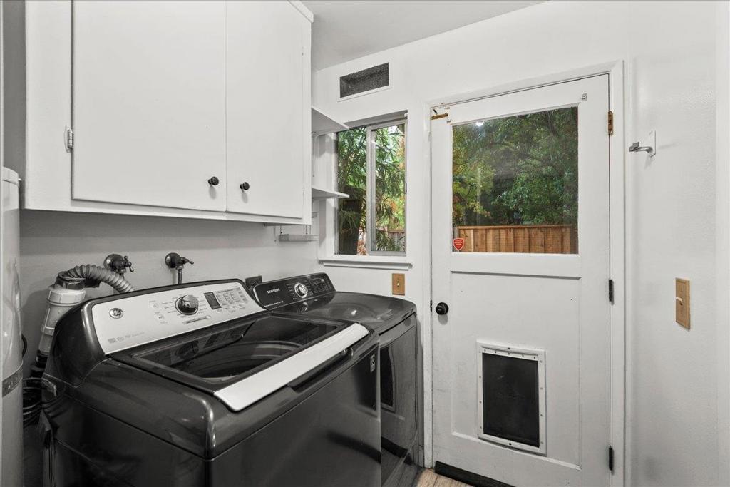 35 Montgomery Street Property Photo 36