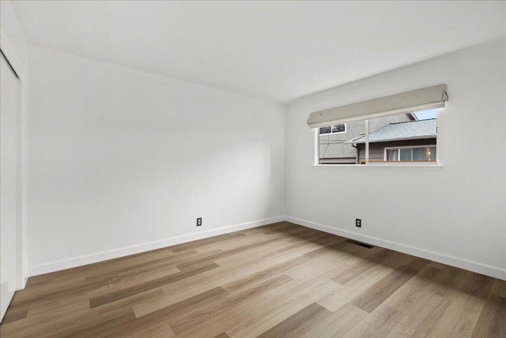 35 Montgomery Street Property Photo 37