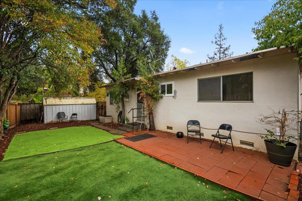 35 Montgomery Street Property Photo 42