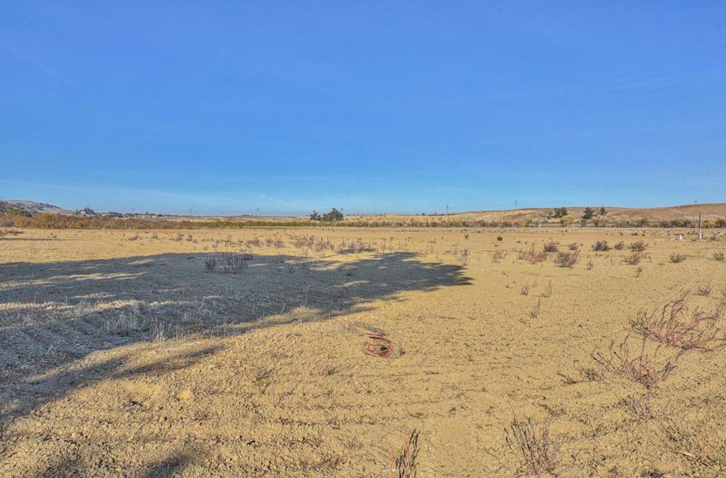 7996 Southside Road Property Photo 15