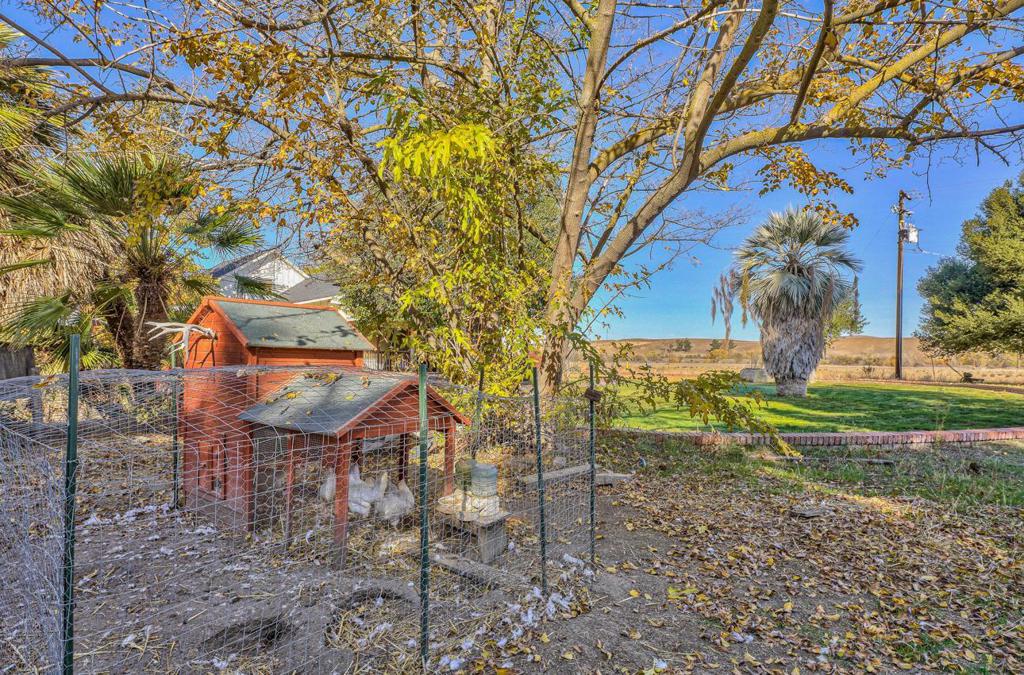 7996 Southside Road Property Photo 17