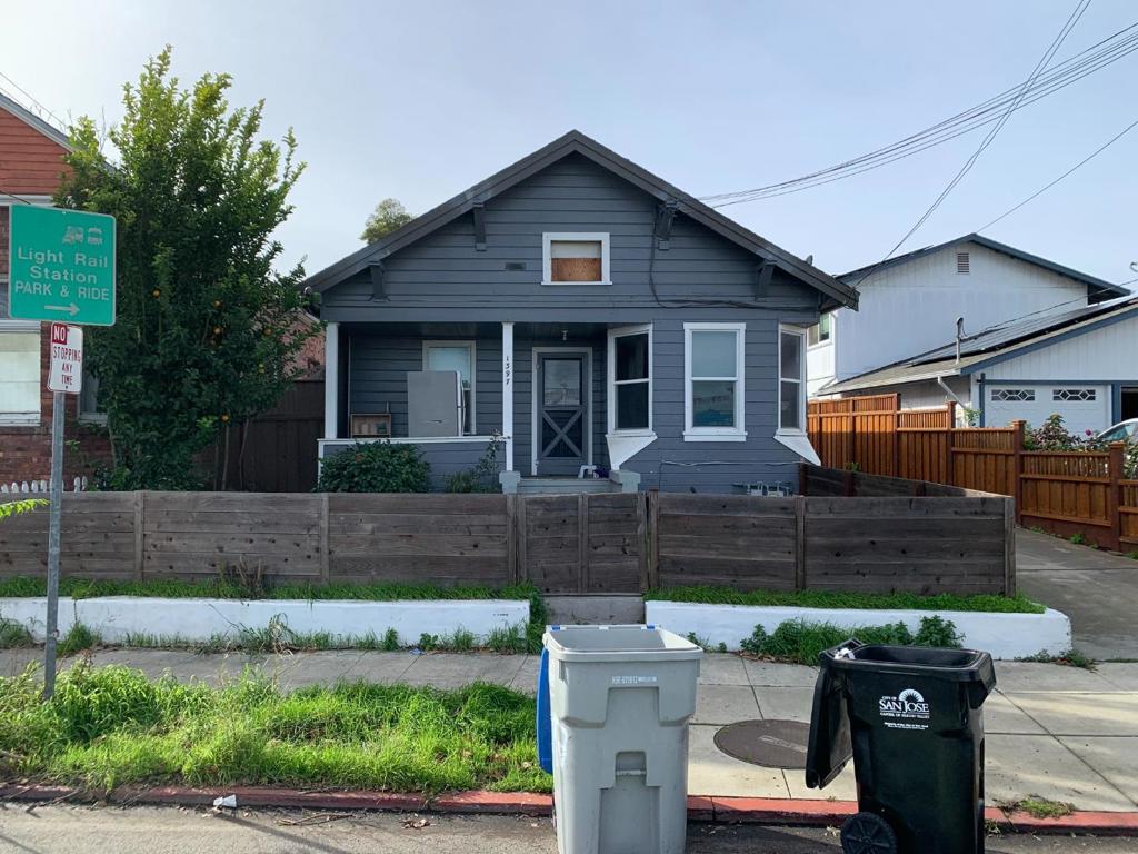 1397 Vine Street Property Photo 2