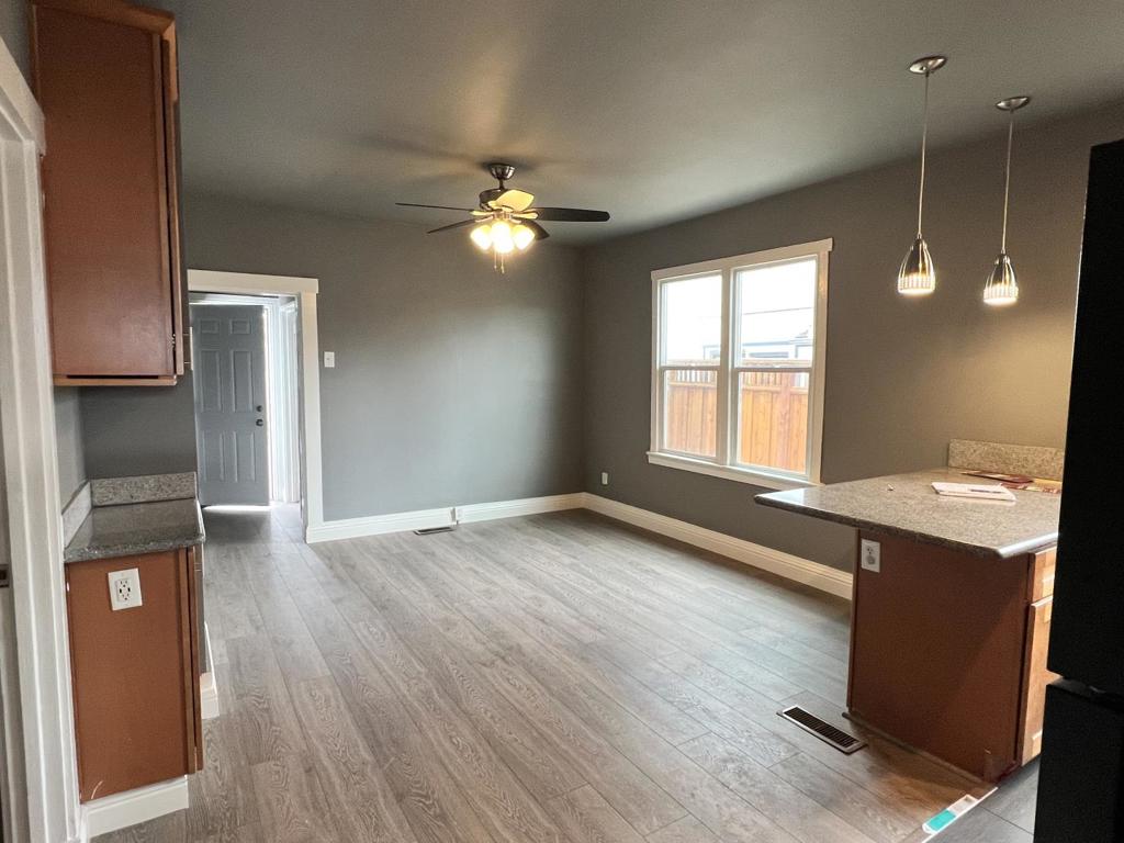 1397 Vine Street Property Photo 4