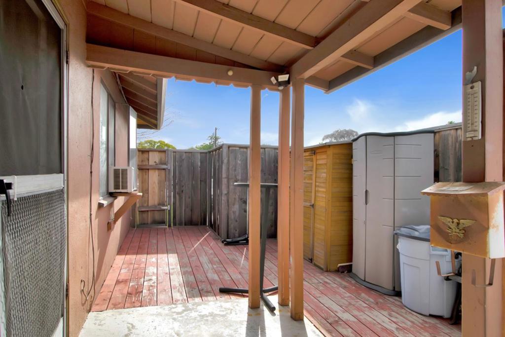 2085 Lynnhaven Drive Property Photo 13