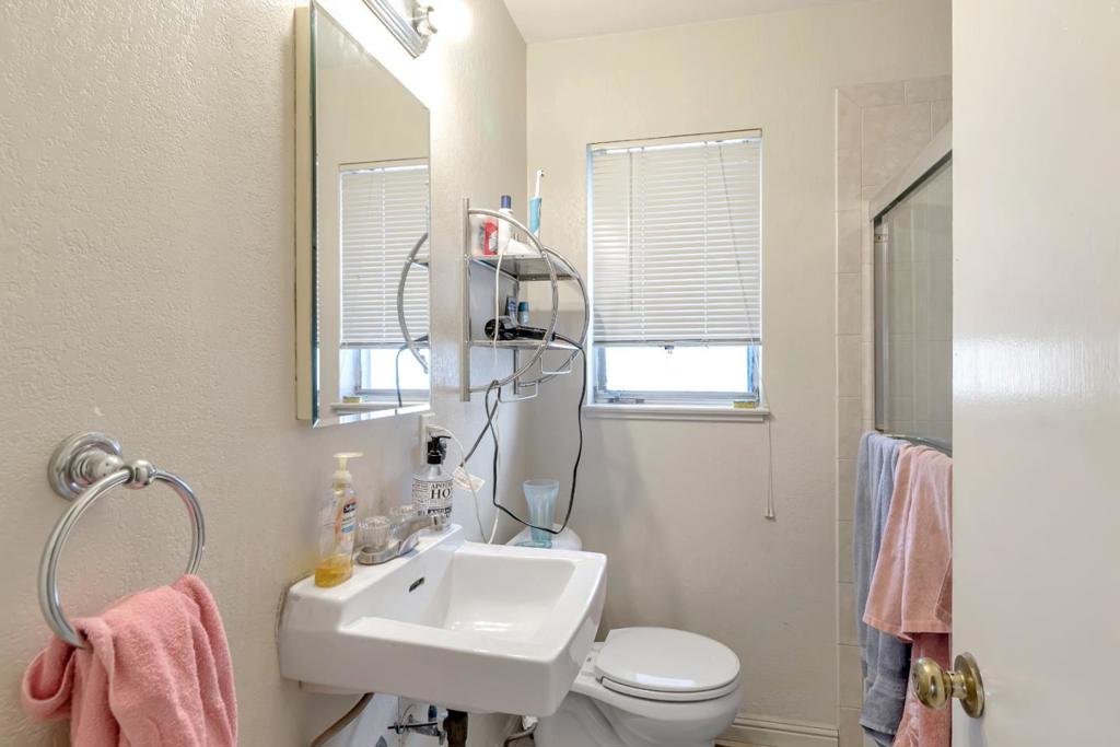 2085 Lynnhaven Drive Property Photo 17