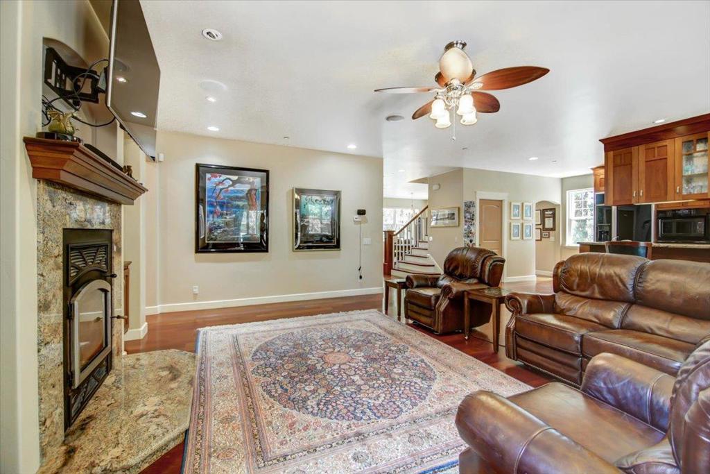 839 Calabasas Road Property Photo 32