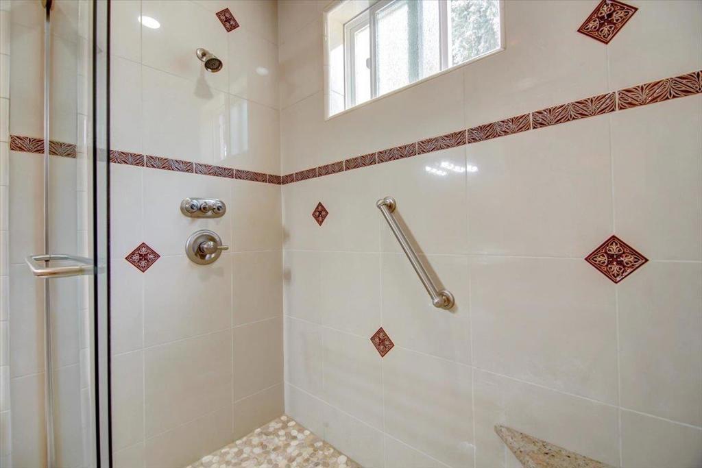 839 Calabasas Road Property Photo 35