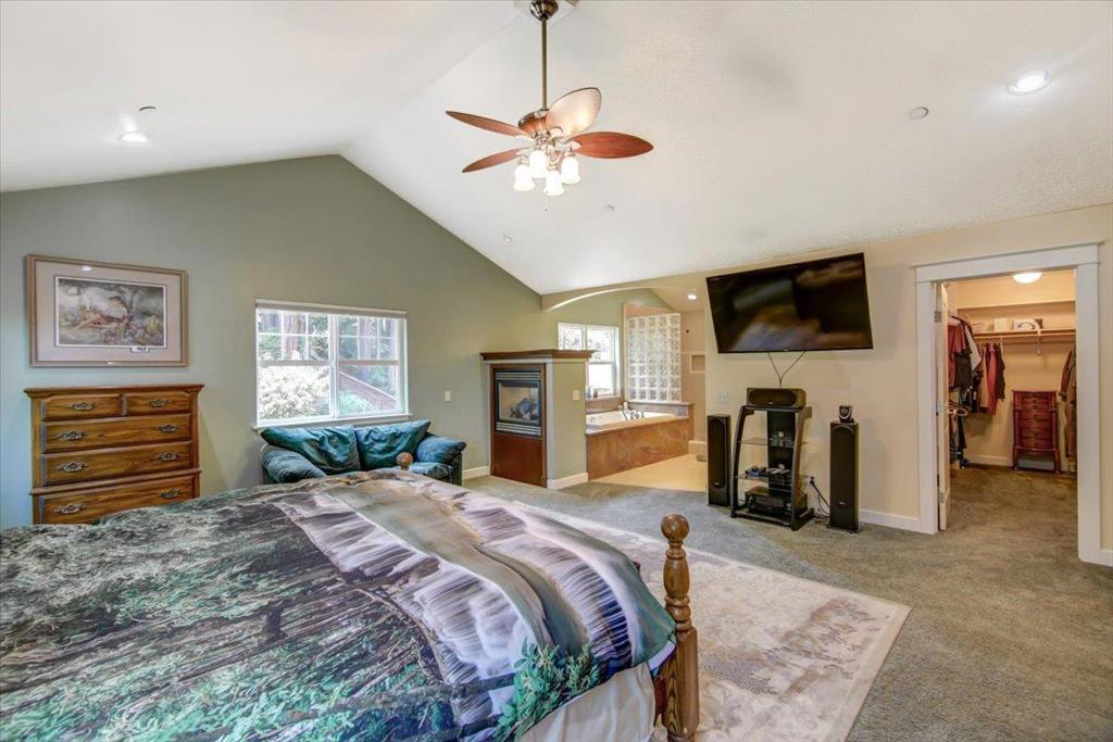 839 Calabasas Road Property Photo 45