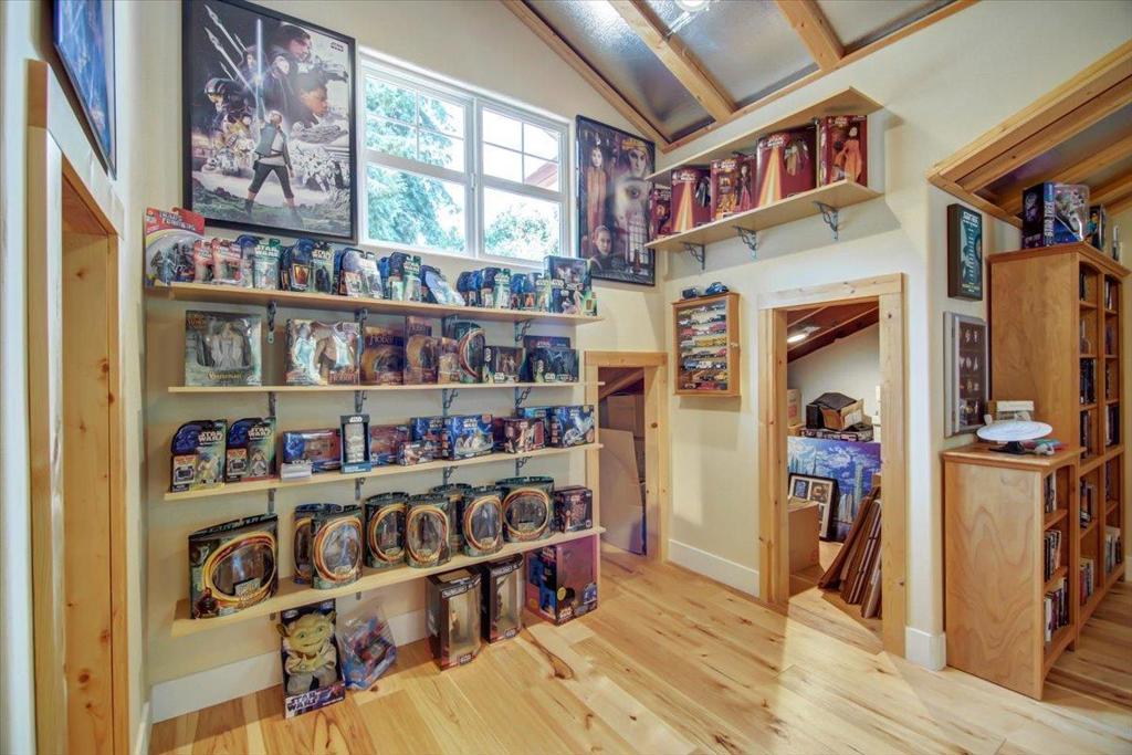 839 Calabasas Road Property Photo 46