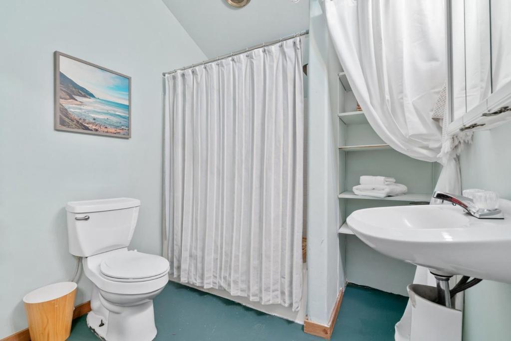 6121 Fern Flat Road Property Photo 28