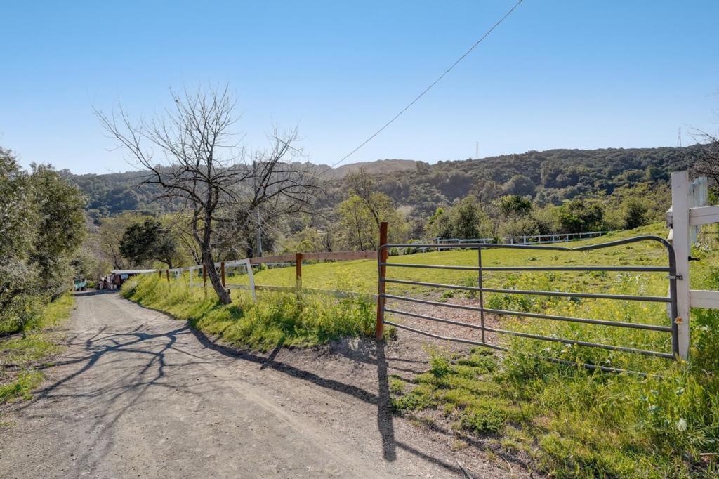 22200 Mount Eden Road Property Photo 8