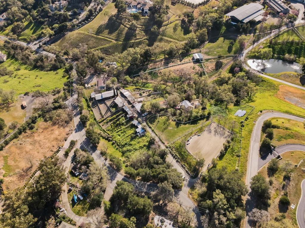 22200 Mount Eden Road Property Photo 13
