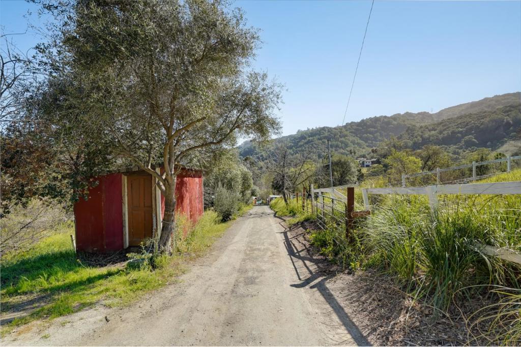 22200 Mount Eden Road Property Photo 17