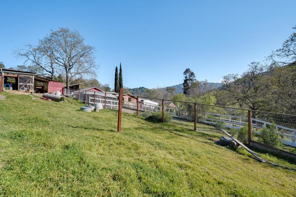 22200 Mount Eden Road Property Photo 38