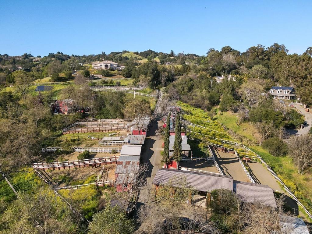 22200 Mount Eden Road Property Photo 48