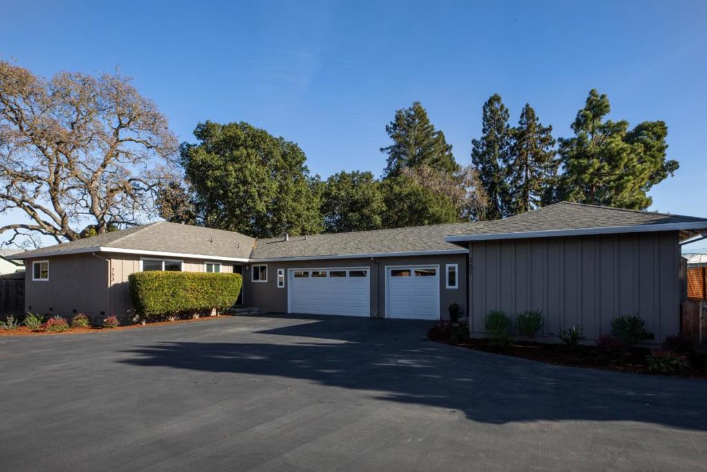 751 Myrtle Street Property Photo 1