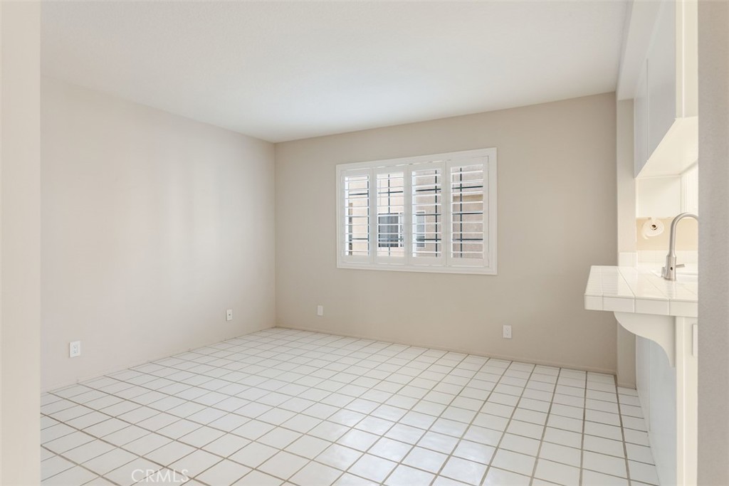 2300 Maple Avenue 140 Property Photo 12