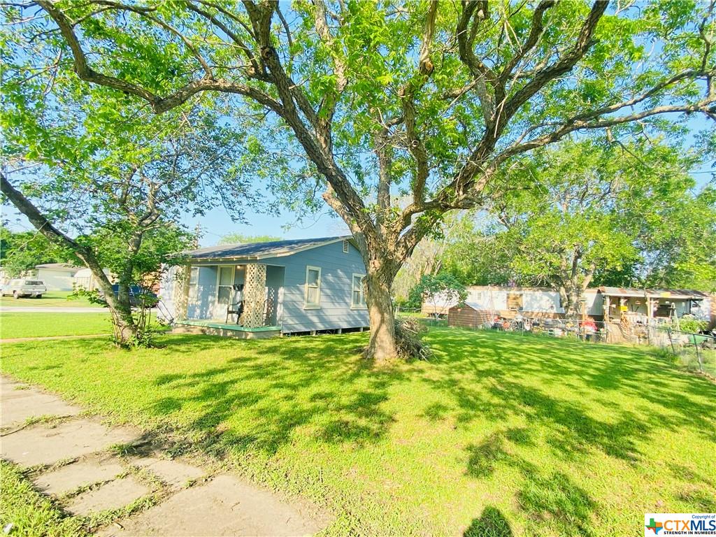 211 N South Street Property Photo 1