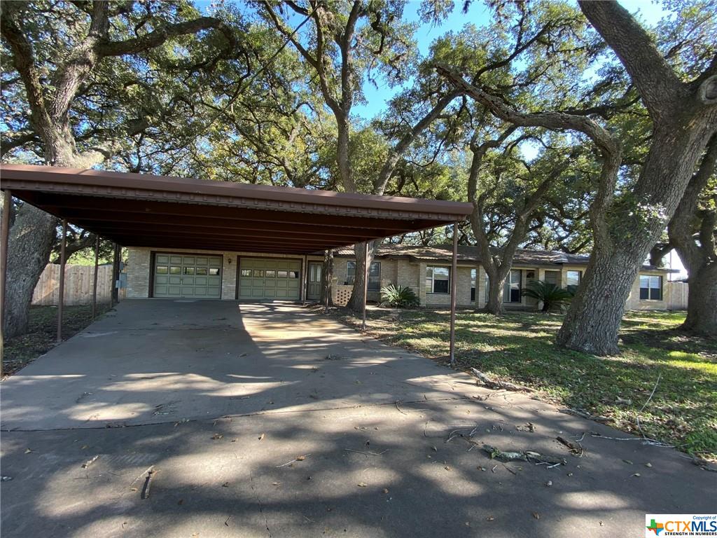 1321 Us Highway 77 S Property Photo 1