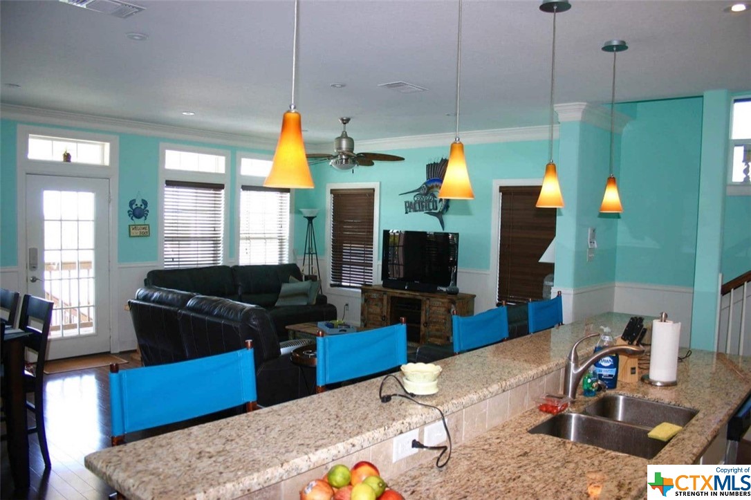 1 Marina Del Mar Property Photo 6