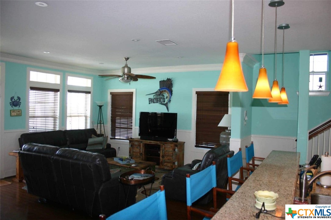 1 Marina Del Mar Property Photo 7