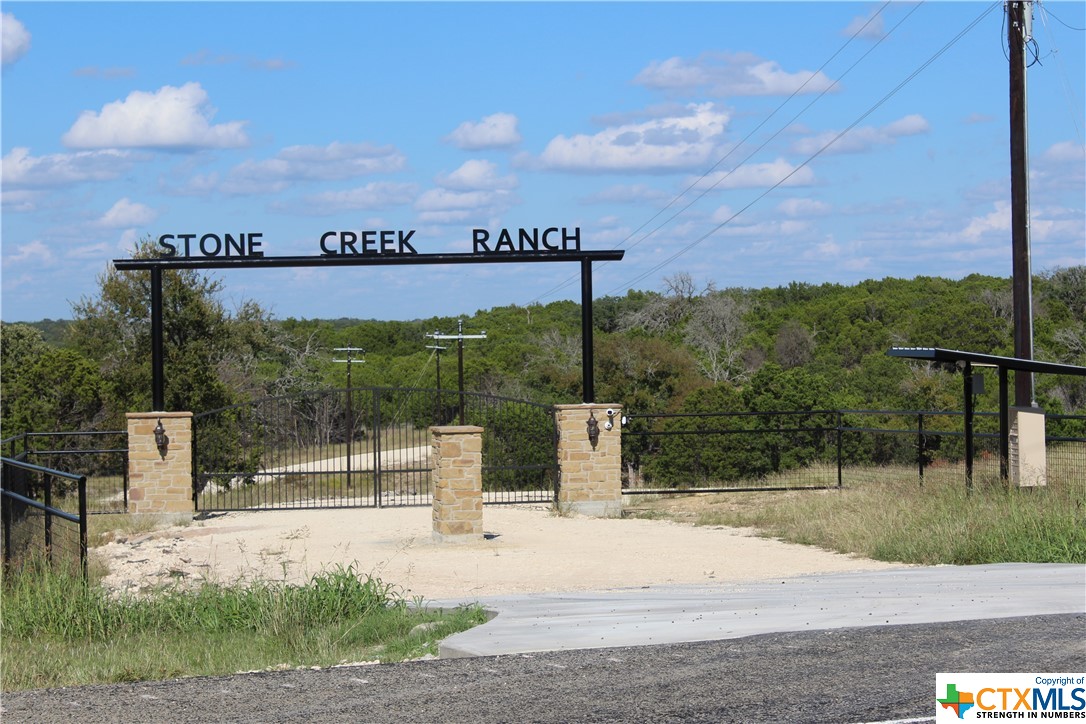 2452 Stone Creek Ranch Drive Property Photo