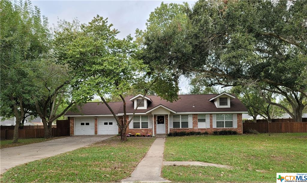 306 Angus Street Property Photo 1