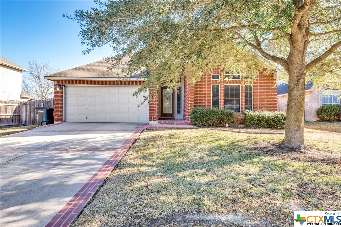 2211 N Ranch Estates Boulevard Property Photo 1