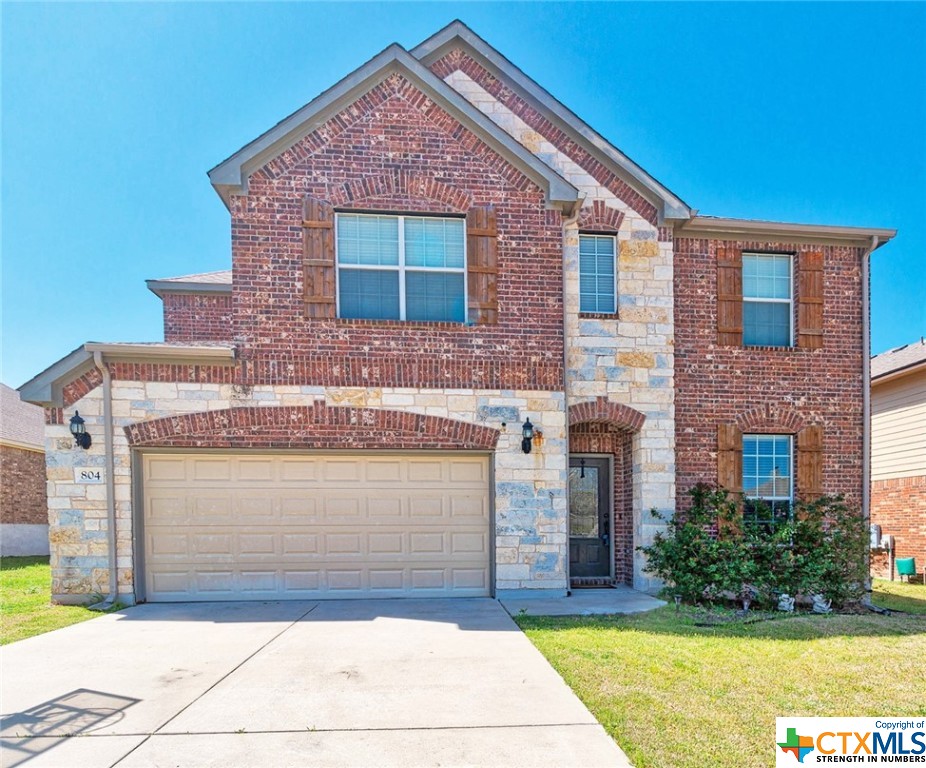804 Green Meadows Drive Property Photo 1
