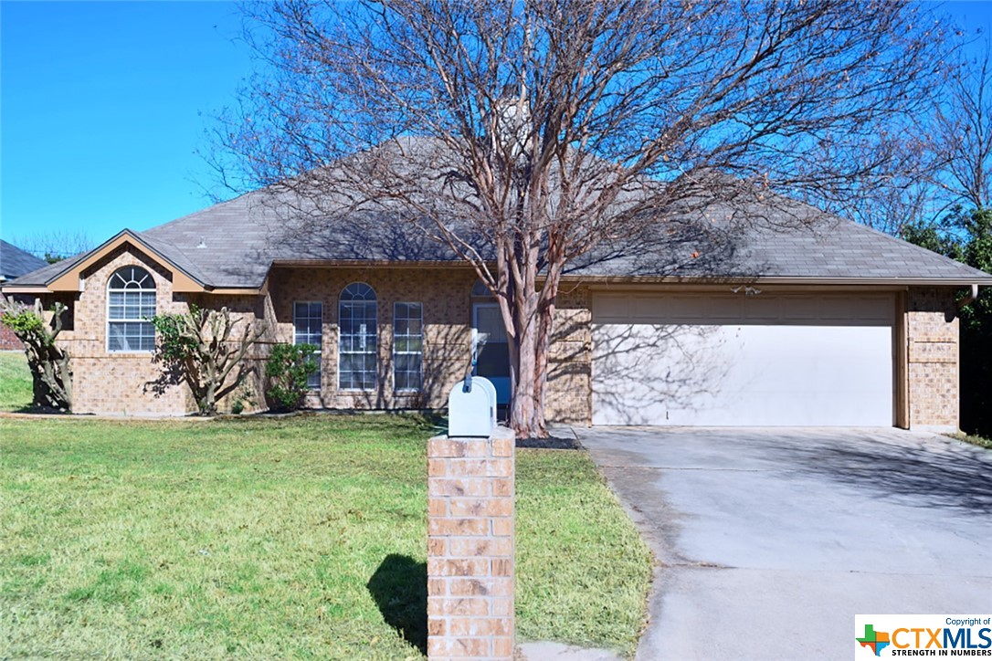1807 Diana Lane Property Photo 1