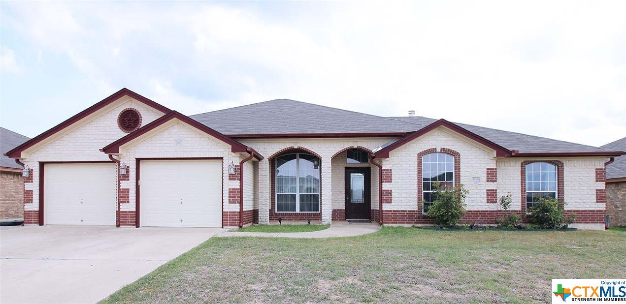 3606 Barbed Wire Drive Property Photo 1
