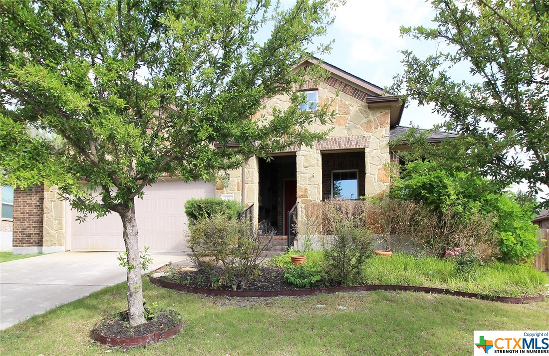 3331 Vineyard Trail Property Photo 1