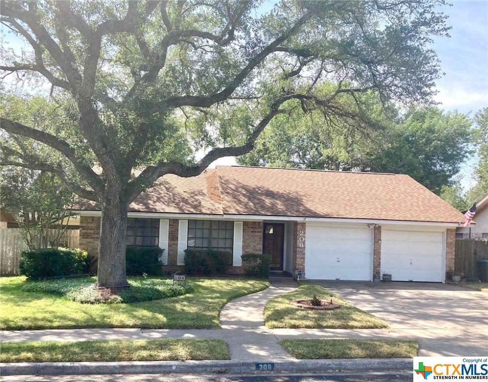 206 Yuma Drive Property Photo 1