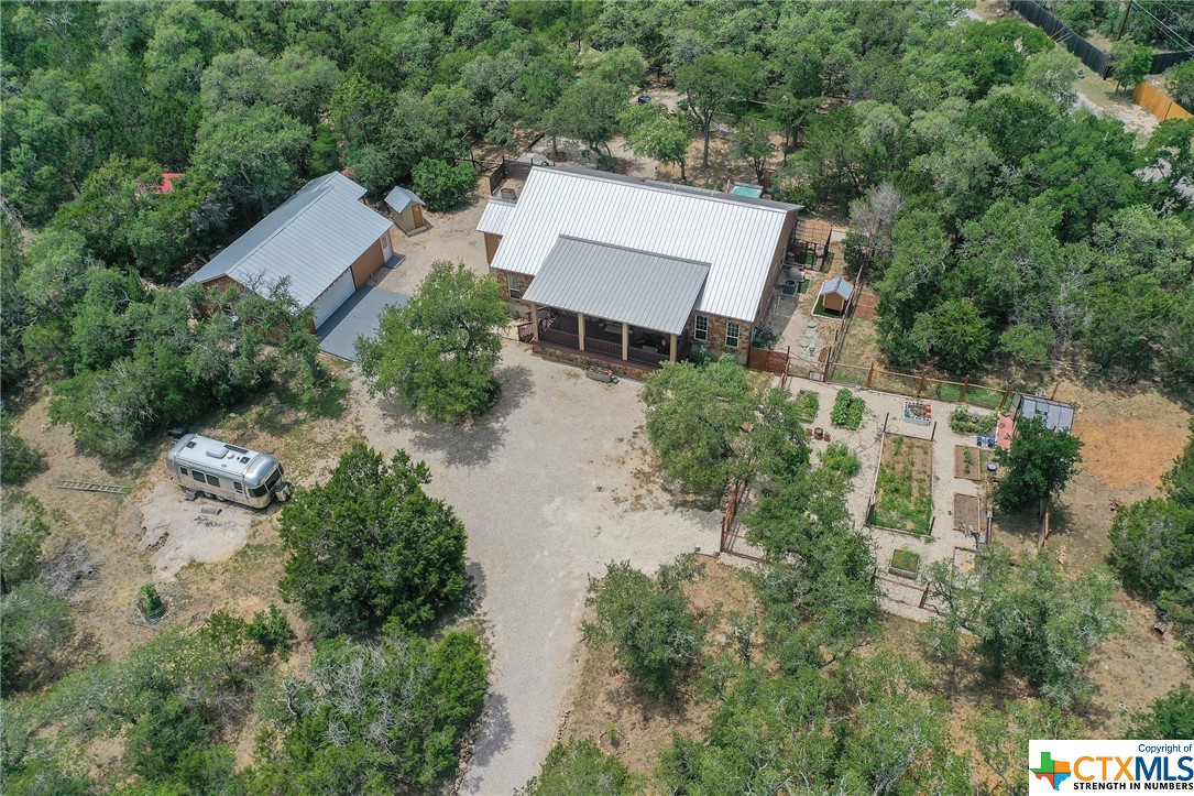 515 Deer Creek Drive Property Photo 1