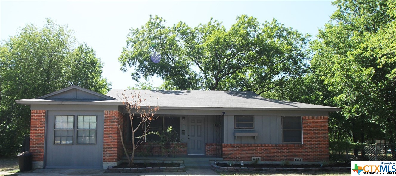 1007 Brock Drive Property Photo 1