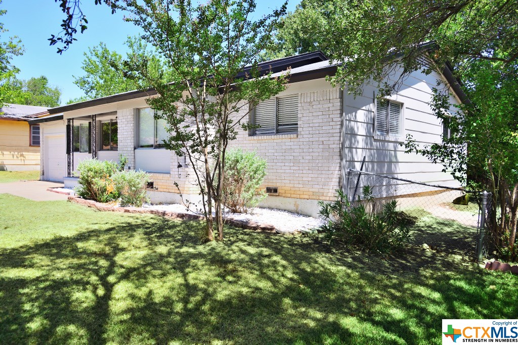 2606 Mountain Avenue Property Photo 1